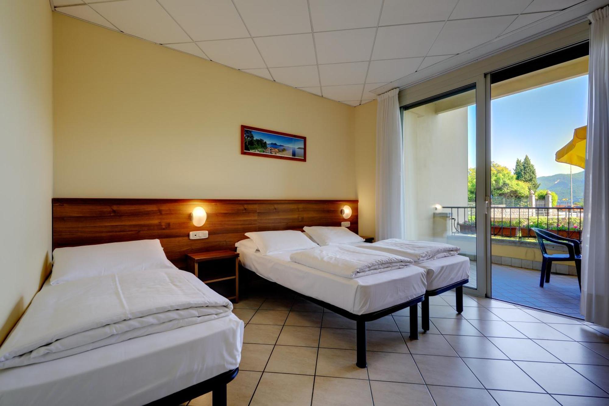 Hotel Residence Zust Verbania Kültér fotó